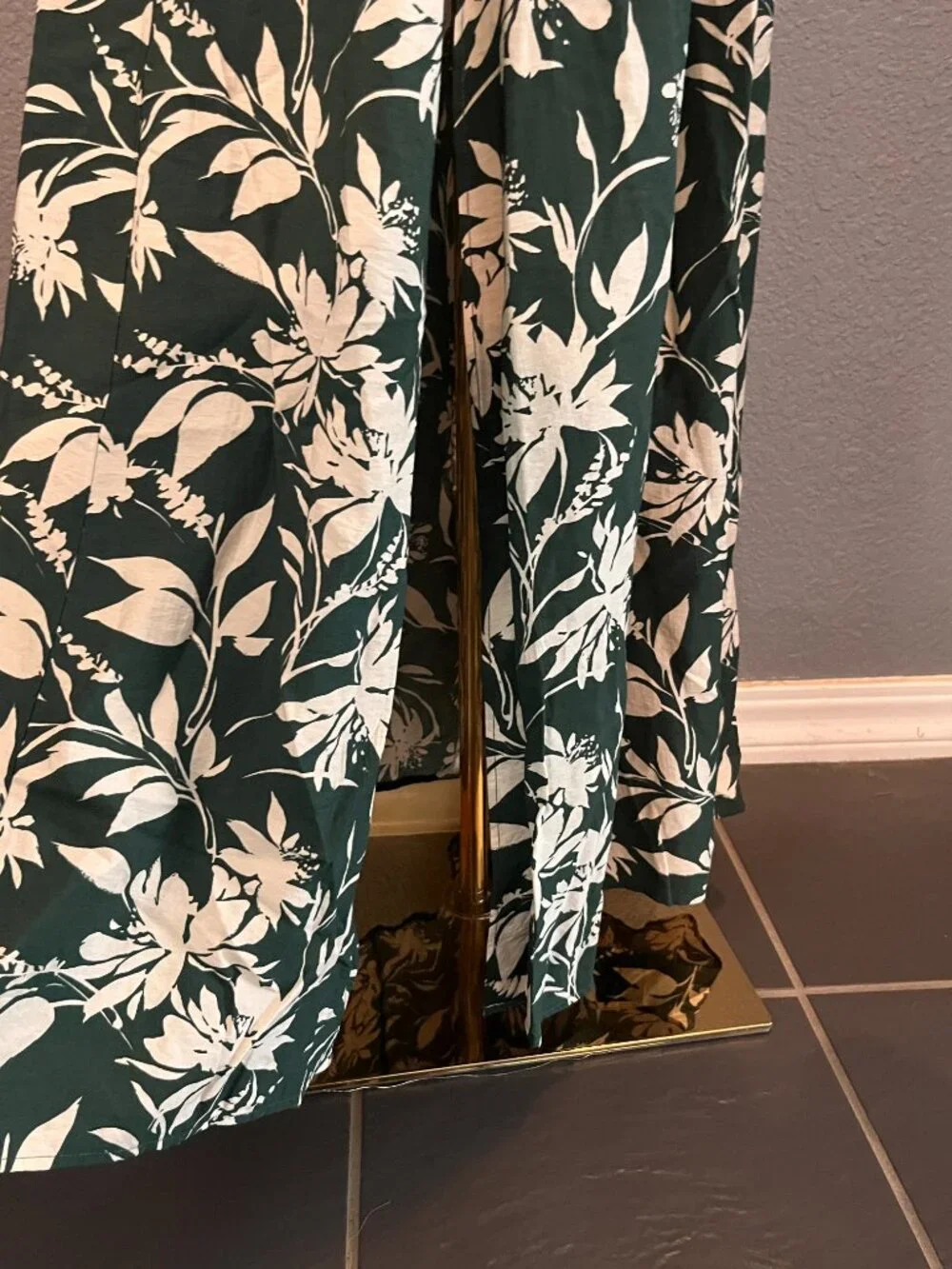Abercrombie & Fitch Green Floral Plunge Cutout Ring Maxi Dress New with Tags - M